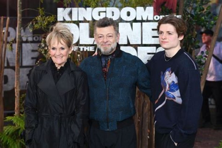 Andy Serkis Age, Bio, Height, Parents, Net Worth, Wife