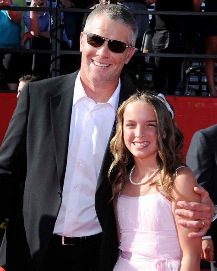 Brittany Favre – Biography, Facts About Brett Favre’s Daughter