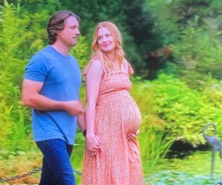 Is Mel from Virgin River pregnant in real life? ·