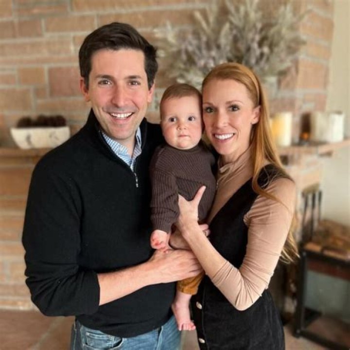 Nate Morris Biography, Age, Height, Wife, Net Worth, Family ·