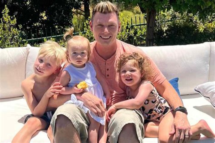Nick Carter – Bio, Wife, Age, Sibling, Son, Height, Net worth, Is He Gay?