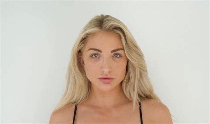 Shayna Seymour Bio (Wiki) | SyncVib
