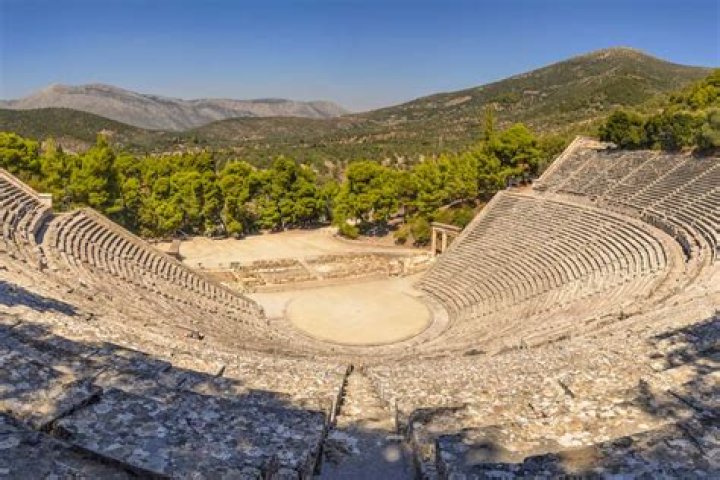 Unveil The Treasures Of Greece's Public Libraries